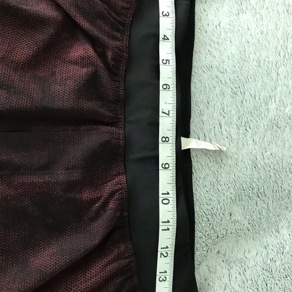 Lululemon Athletic Shorts - Picture 4 of 6